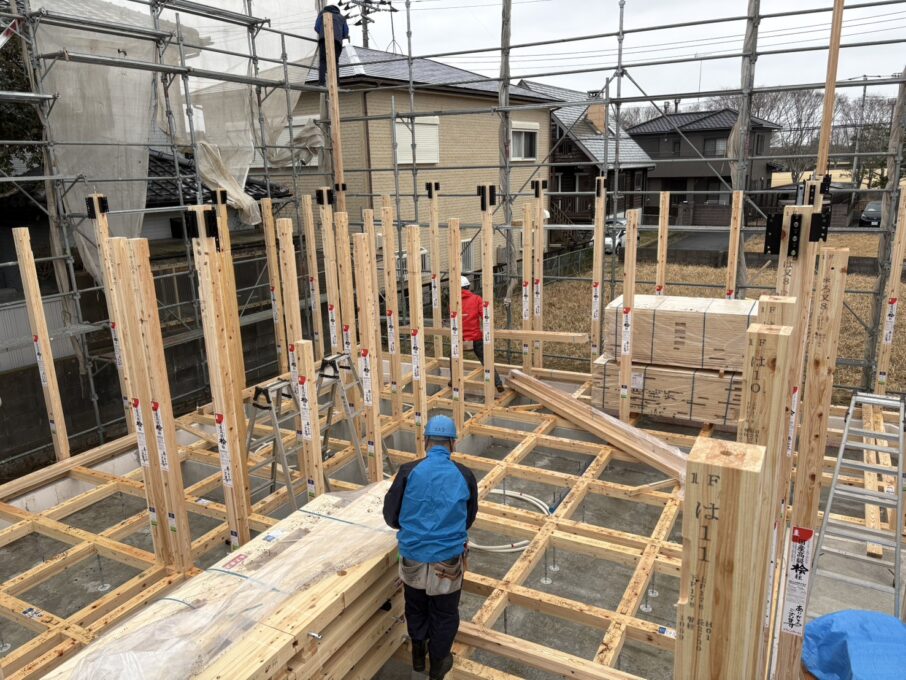 祝・上棟！土台から屋根まで、家の骨組みが一気に形になるまで